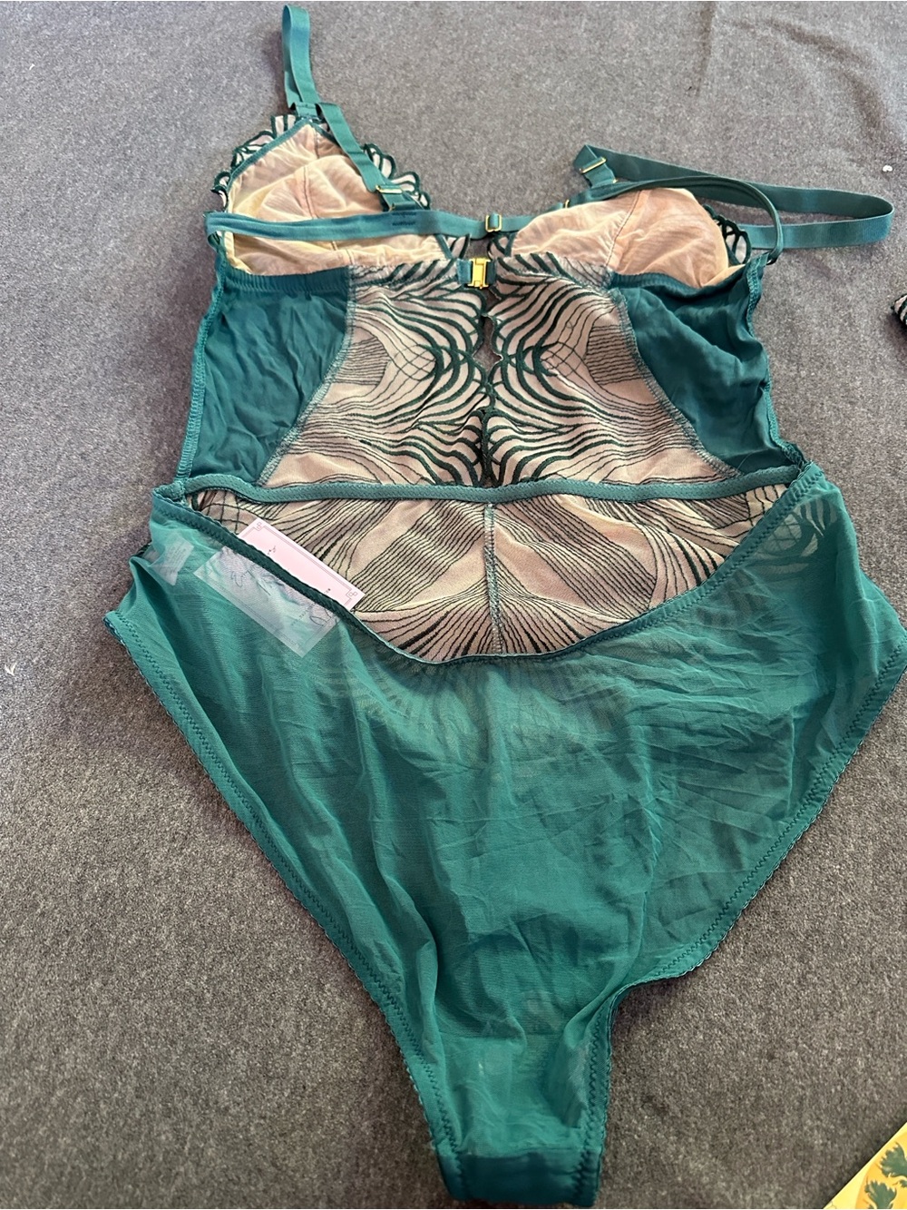 Empress Mimi - queen of cups 4 pc empress set. NWT. Emerald green & gold. M & XL - Picture 4 of 11